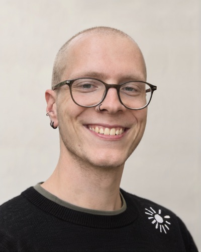 Erik Lelek, Gründer von Extraara